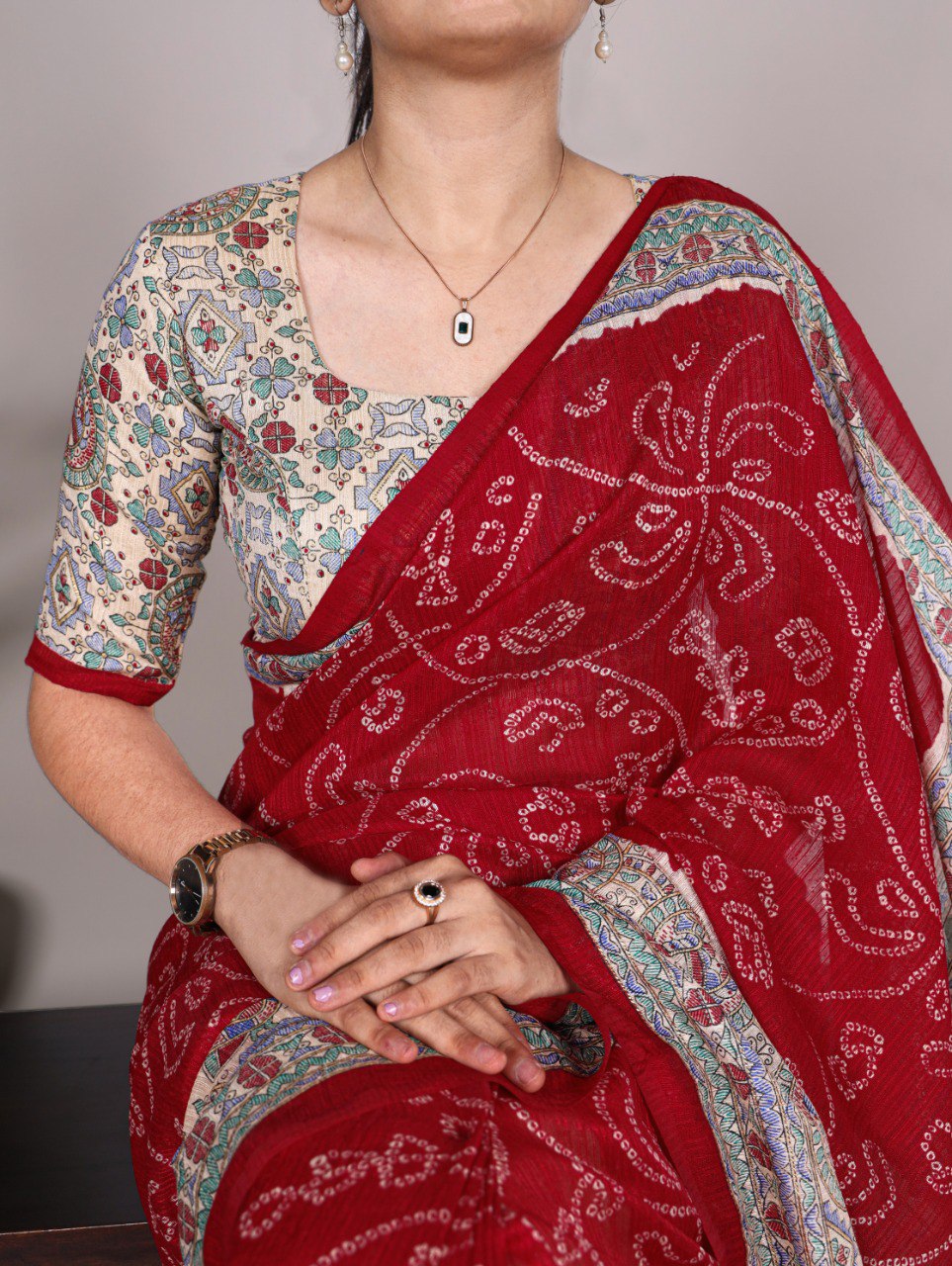 Traditional Fusion Print of Madhubani and Bhandhej work Saree